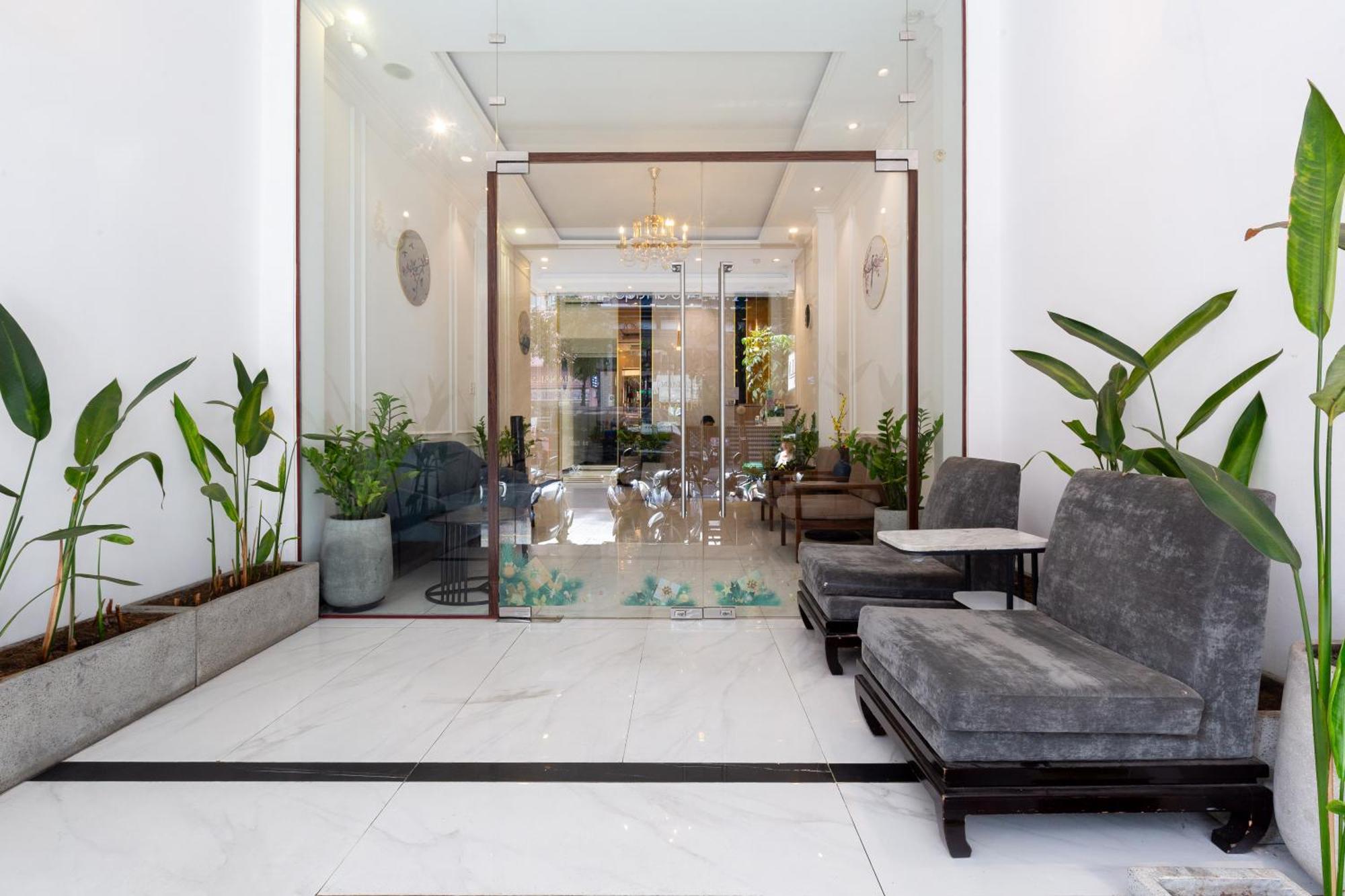 Centara Hostel Ho Chi Minh City Exterior photo
